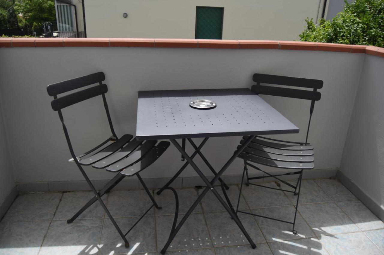 Orchidea Marina Apart otel Tirrenia Dış mekan fotoğraf