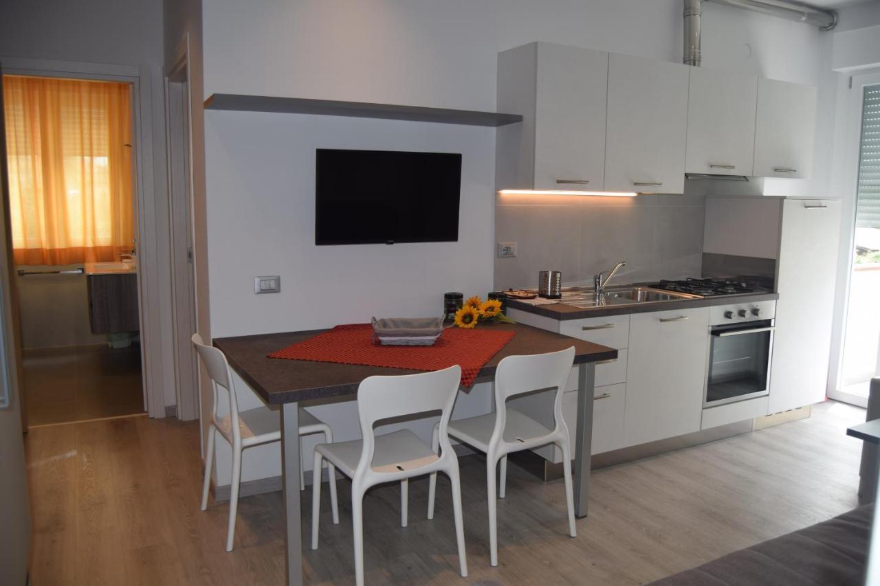 Orchidea Marina Apart otel Tirrenia Dış mekan fotoğraf